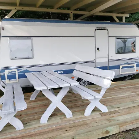 Camp Pod Debem *