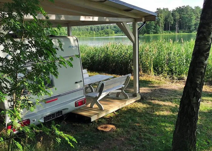 Kamp alanı Camp Pod Debem